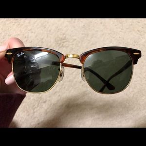 Ray ban clubmaster classic